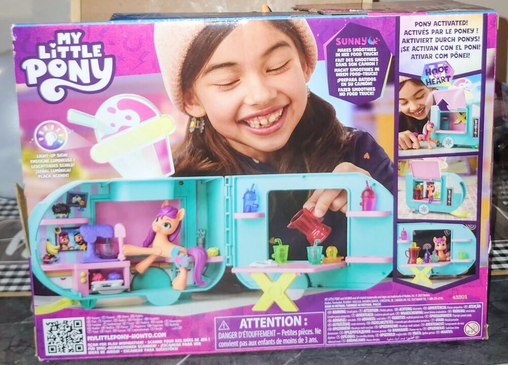 My Little Pony Sunny Starscout Smoothie Truck